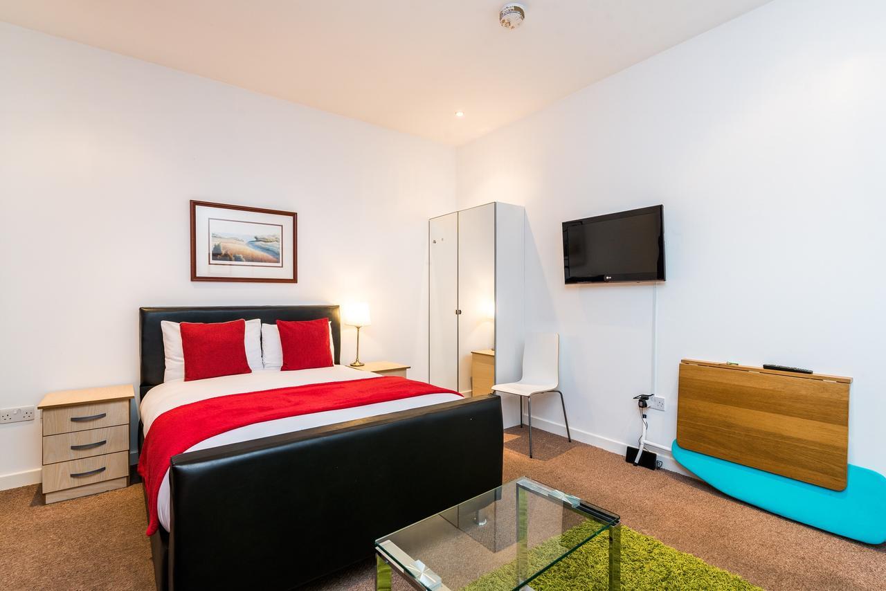Riverbank Stay * Londres